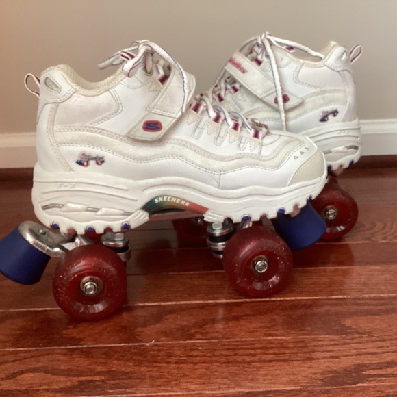 Skechers 4 Wheelers Sneaker Roller Skates - Size 7.5 - Picture 3 of 15
